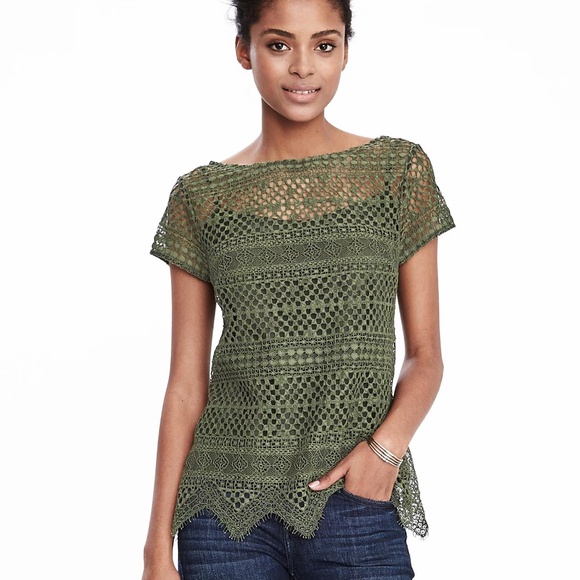 Banana Republic Mixed Lace SS Top - Green (NWT) - Picture 2 of 10